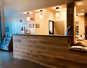 Country Inn & Suites by Radisson, San Jose International Airport, CA