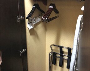 Country Inn & Suites by Radisson, San Jose International Airport, CA