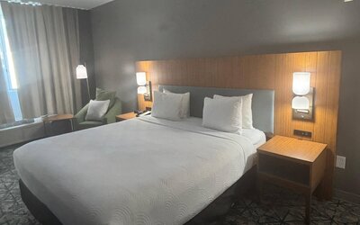Country Inn & Suites by Radisson, San Jose International Airport, CA