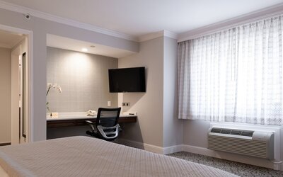 Woodcrest Hotel Cupertino
