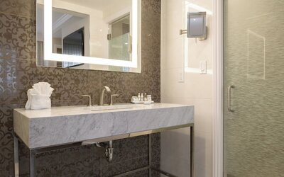 Woodcrest Hotel Cupertino