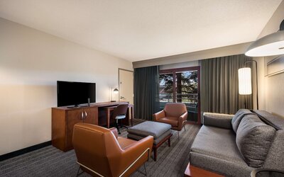 Sonesta Select San Jose Airport
