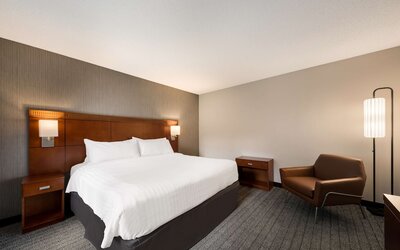Sonesta Select San Jose Airport