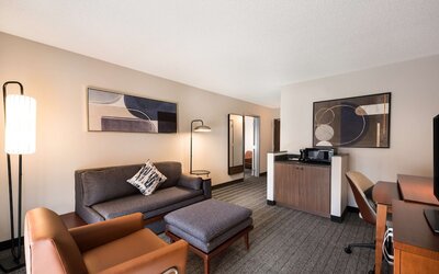 Room, 2 Queen Beds, Accessible (Mobility Tub)
