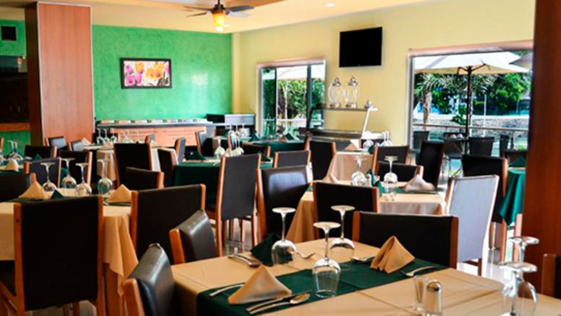 Hostalia Hotel Expo & Business Class