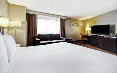DoubleTree by Hilton Hotel Pleasanton at the Club