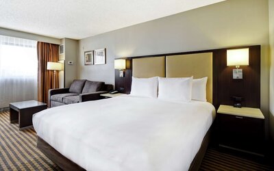 DoubleTree by Hilton Hotel Pleasanton at the Club