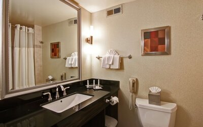 DoubleTree by Hilton Hotel Pleasanton at the Club