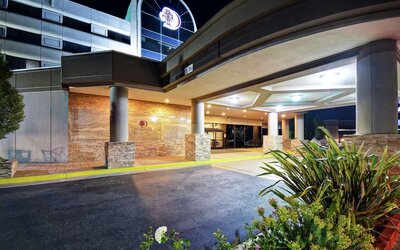 DoubleTree by Hilton Hotel Pleasanton at the Club