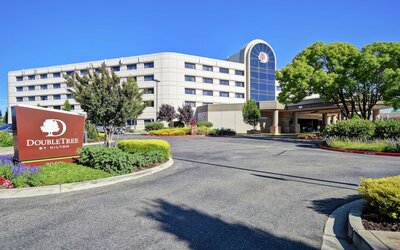 DoubleTree by Hilton Hotel Pleasanton at the Club