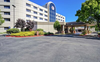 DoubleTree by Hilton Hotel Pleasanton at the Club