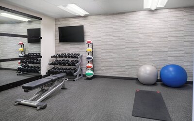 Courtyard by Marriott Pleasanton