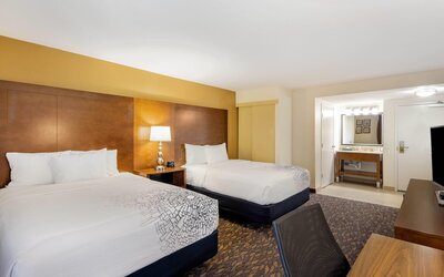 La Quinta Inn & Suites by Wyndham Oakland - Hayward