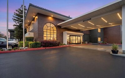 La Quinta Inn & Suites by Wyndham Oakland - Hayward