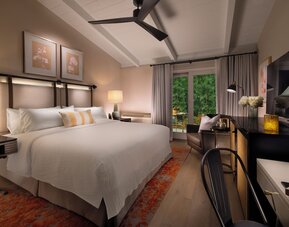 The Cottages Hotel