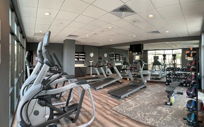 Holiday Inn & Suites Silicon Valley - Milpitas by IHG