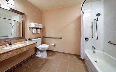Four Points by Sheraton Pleasanton