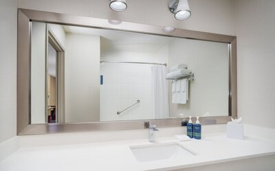 Four Points by Sheraton Pleasanton