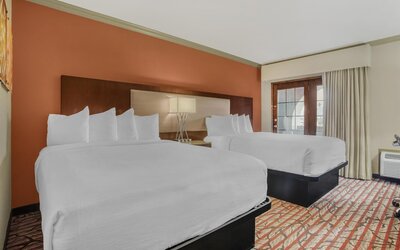 Best Western Plus Brookside Inn