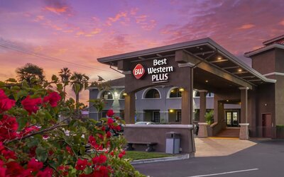 Best Western Plus Brookside Inn