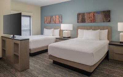 Hyatt House Fresno Campus Pointe
