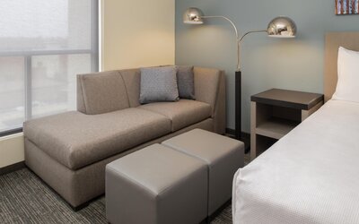 Hyatt House Fresno Campus Pointe