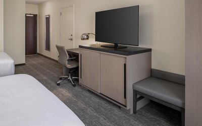 Hyatt House Fresno Campus Pointe