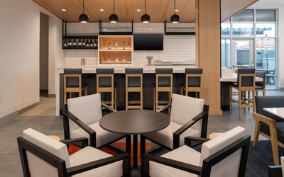 Hyatt House Fresno Campus Pointe