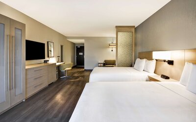 Hyatt Place Fresno