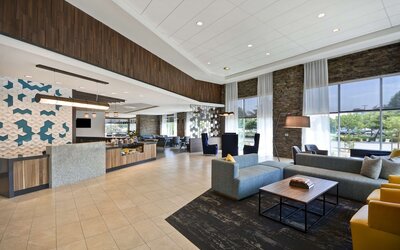 Hyatt Place Fresno