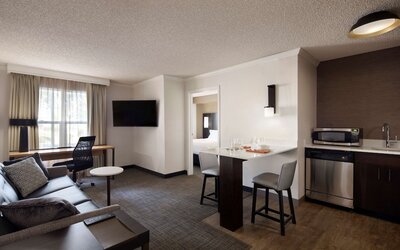 Sonesta ES Suites Fresno