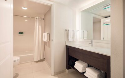 Sonesta ES Suites Fresno