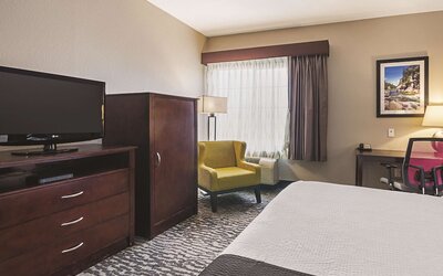 La Quinta Inn & Suites by Wyndham Fresno Northwest