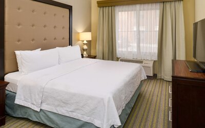 Homewood Suites by Hilton Fresno