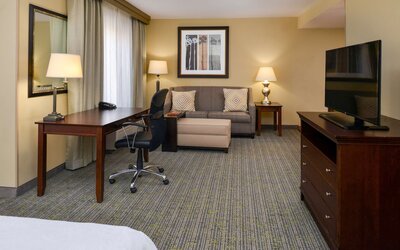Homewood Suites by Hilton Fresno