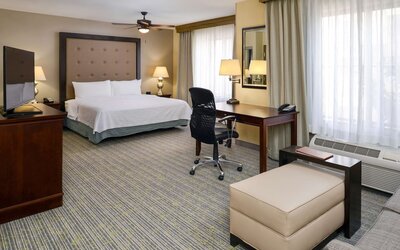 Homewood Suites by Hilton Fresno