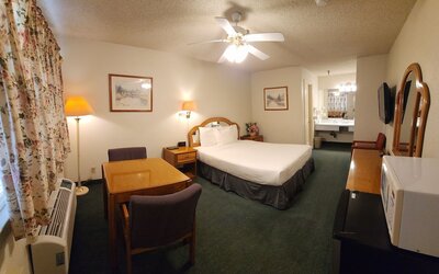 Formosa Inn