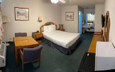 Formosa Inn
