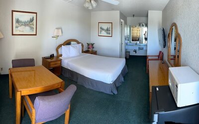 Formosa Inn