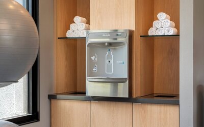 Courtyard by Marriott Fresno