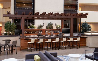 DoubleTree by Hilton Fresno Convention Center