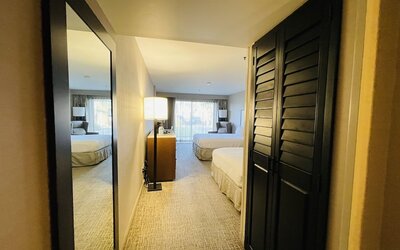DoubleTree by Hilton Fresno Convention Center