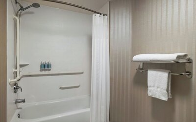 SpringHill Suites by Marriott Fresno
