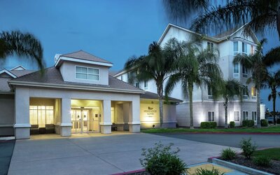 Homewood Suites by Hilton  Fresno Airport/Clovis, CA