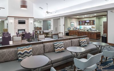 Homewood Suites by Hilton  Fresno Airport/Clovis, CA