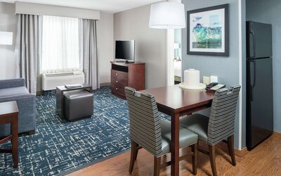 Homewood Suites by Hilton  Fresno Airport/Clovis, CA