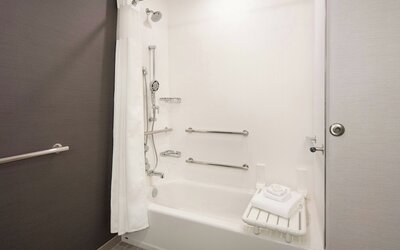 Courtyard by Marriott Fresno Clovis