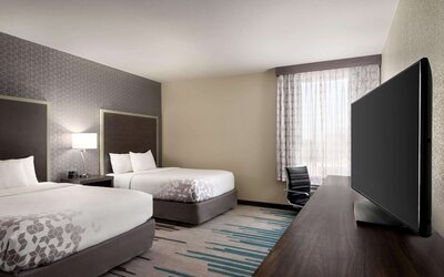 La Quinta Inn & Suites by Wyndham Clovis CA