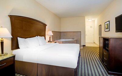 La Quinta Inn & Suites by Wyndham Fowler