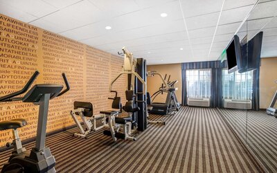 La Quinta Inn & Suites by Wyndham Fowler